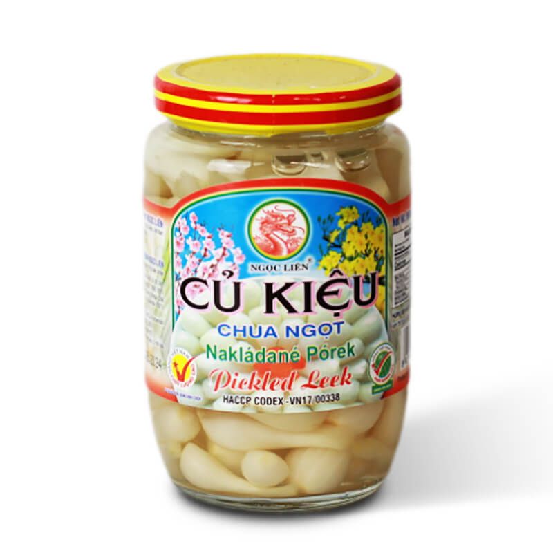 Sweet and sour pickled onion 390g